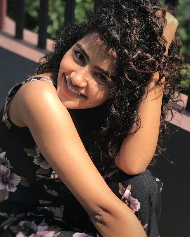 August 25th Actress Instagram Pics